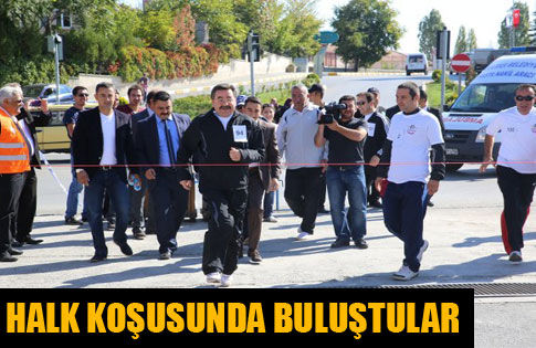 Halk koşusunda buluştular