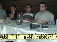 Ülkü Ocaklarının iftar yemeğine yoğun ilgi