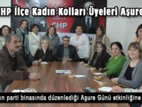 Gölbaşı CHP İlçe Kadın Kolları Üyeleri Aşure Dağıttı